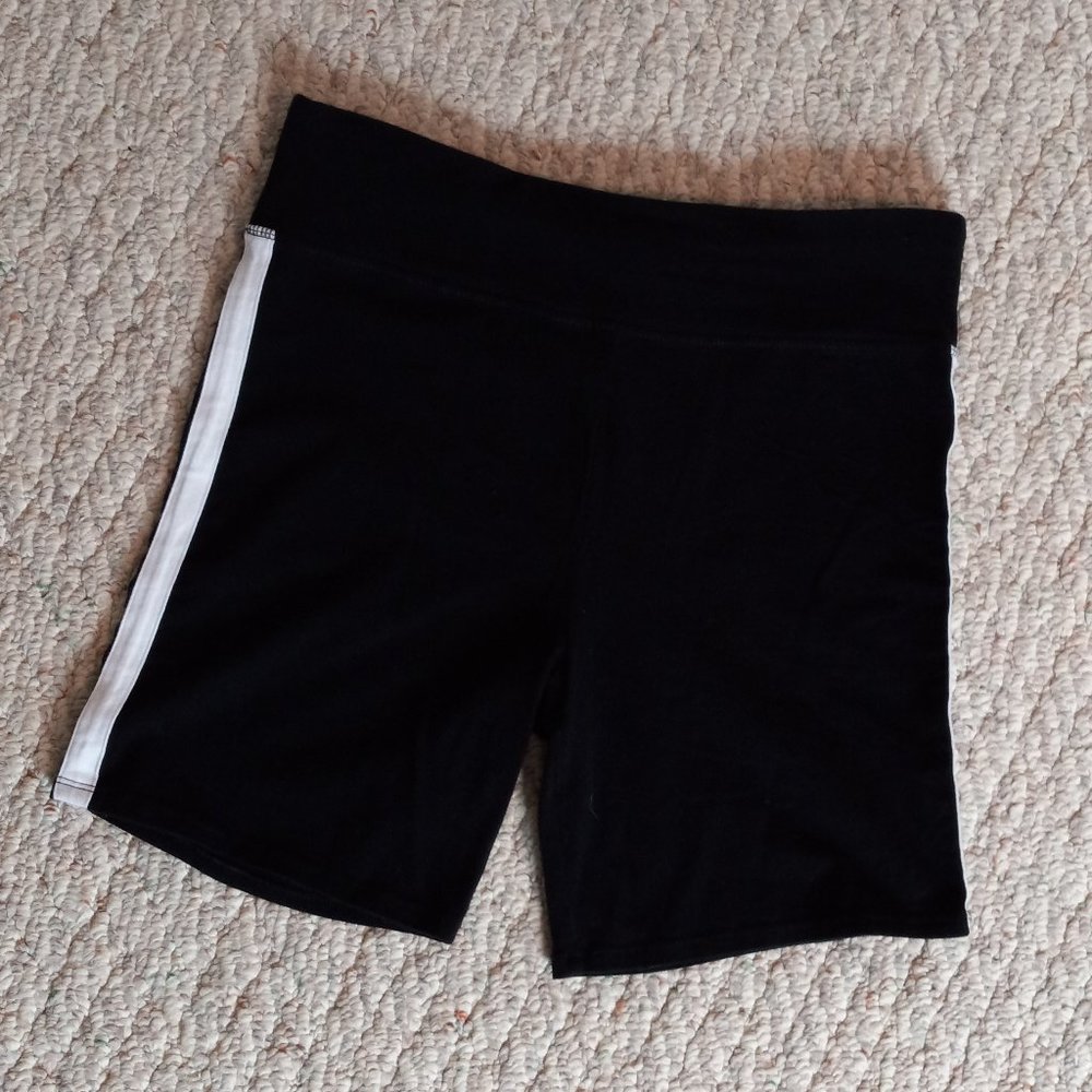 SO biking shorts, Sz L